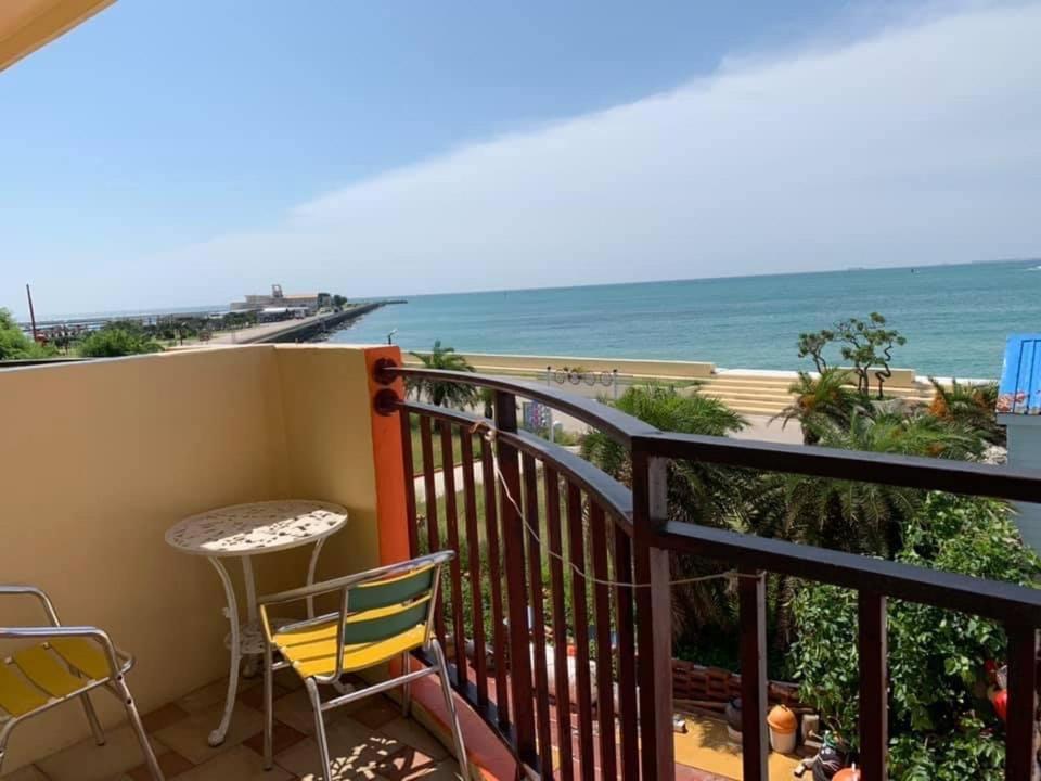 Captain'S Homestay Baisha Luaran gambar